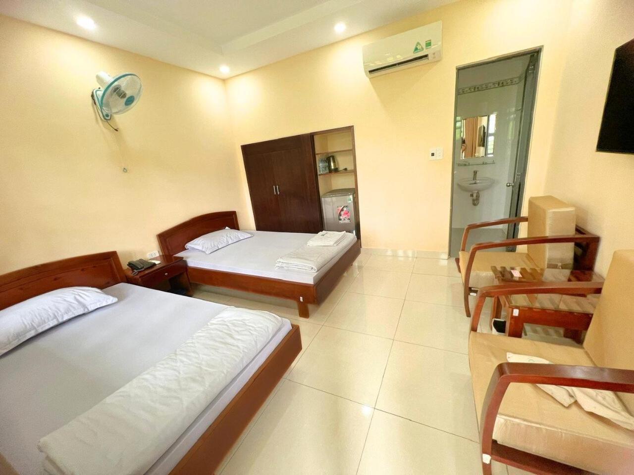 Truong Chinh Sach Cong Va Phat Trien Nong Thon * Ho Chi Minh City
